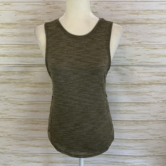 lululemon athletica Tops - Lululemon Workout Tank